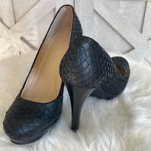 Barely Used Calvin Klein Kendall, Textured, Black Heels (5.5)